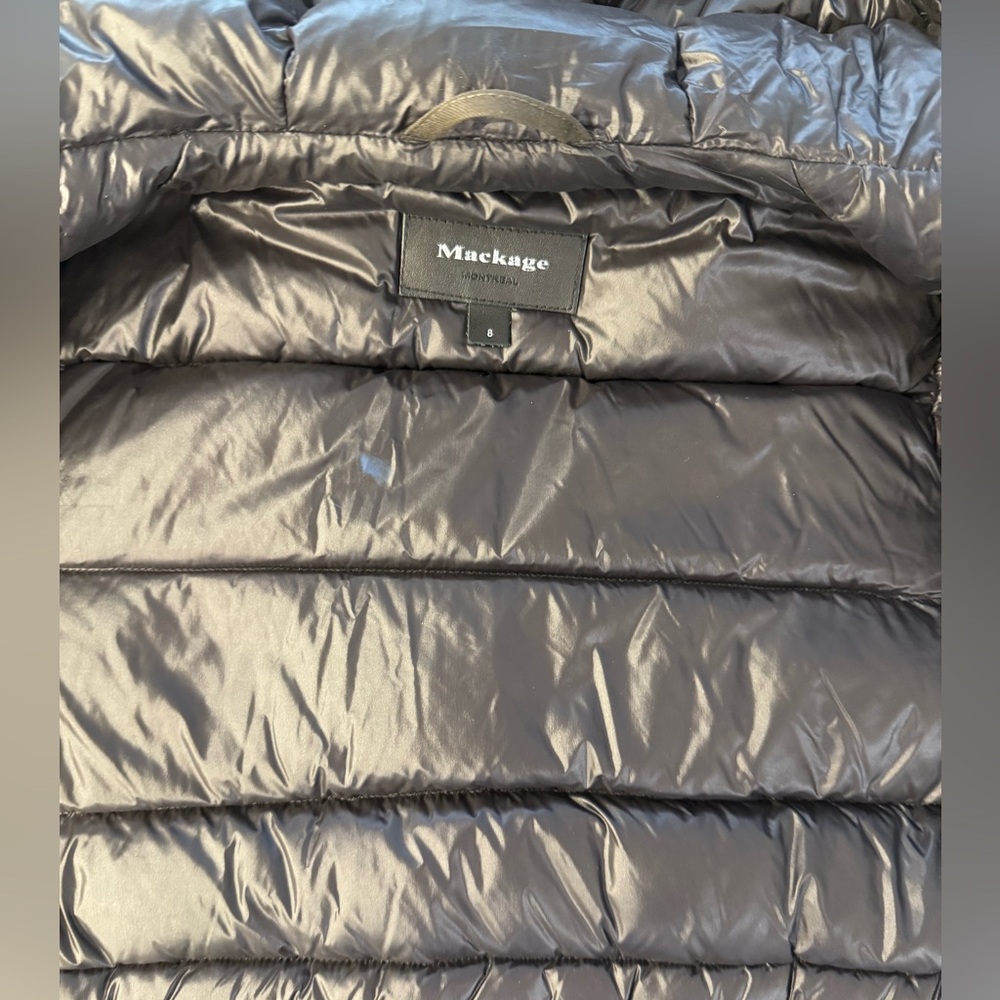 Mackage Girl down jacket. Size 8 - Picture 9 of 14